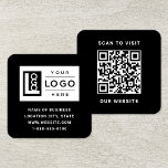 Modernes, benutzerdefiniertes Schwarzes Logo und Q Quadratische Visitenkarte<br><div class="desc">Das moderne und minimale Schwarzweiß-Quadrat-Design der Visitenkarte zeichnet sich durch Ihr Firmenlogo und individuellen QR-Code auf der Rückseite aus. Passen Sie den Wortlaut mit Ihren bevorzugten Geschäftsinformationen an,  z. B. dem Firmennamen,  der Adresse,  der Telefonnummer oder der Website. Schwarzer Hintergrund und weiße Textfarbe können geändert werden.</div>