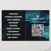 Modernes berufliches Auto mit Angaben zum Flyer (Hinten)