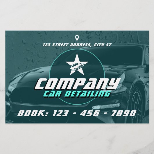 Modernes berufliches Auto mit Angaben zum Flyer (Vorne)