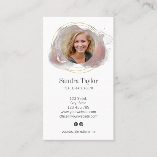 Modernes Berufliches Hinzufügen Ihres Logos Real A Visitenkarte (Vorderseite)