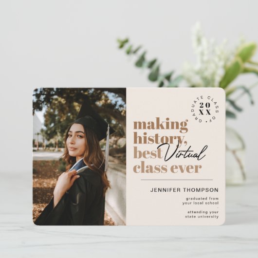 Modernes Best Virtual Class Abschluss Covid Ankündigung (Stehend Vorderseite)