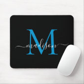 Modernes Black Blue Monogram Elegante Girly Script Mousepad (Mit Mouse)