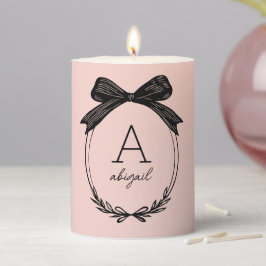 Modernes Black Bow Chic Elegantes Rosa Monogramm Stumpenkerze