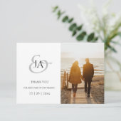Modernes Black Monogram Foto Wedding Vielen Dank (Stehend Vorderseite)