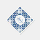 Modernes, blau-weiß geometrisches Monogramm mit Na Serviette (Ecke)
