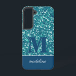 Modernes Blauer Glitterium Personalisiert Samsung Galaxy Hülle<br><div class="desc">Geben Sie Ihrem Telefon ein stilvolles Upgrade! Dieses Handy-Gehäuse mit einem funkelnd Aqua-Glitzer Hintergrund mit einem Marine Monogramm Initial und ist mit Ihrem Namen personalisiert.</div>