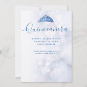 Modernes blaues Schmetterlingskleid Tiara Quince Einladung (Rückseite)