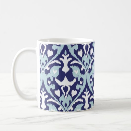 Modernes blaues und weißes girly ikat Stammes- Kaffeetasse (Links)