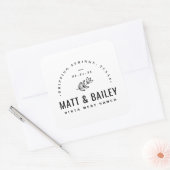 Modernes Bloom Wedding Monogram Quadratischer Aufkleber (Umschlag)