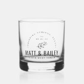 Modernes Bloom Wedding Monogram Whiskyglas (Vorderseite)