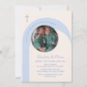 Modernes Blue Beige Boho Arch Foto Cross Taufe Einladung (Vorderseite)