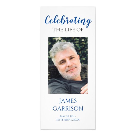 Modernes Blue Celebration of Life Memorial Program Werbekarte (Vorne)