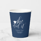 Modernes Blue Elegante Schriftartes Grad Party Pappbecher (Vorderseite)