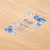 Modernes Blue Floral Brautparty Acryleinladungen (Ablage )