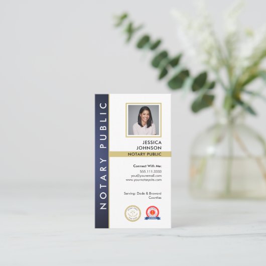 Modernes Blue Gold QR Code Foto Notar Public Logo Visitenkarte (Stehend Vorderseite)