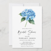 Modernes Blue Hydrangea Floral Brautparty Einladung (Vorderseite)