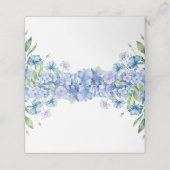 Modernes Blue Hydrangea Floral Brautparty Platzkarte (Außenseite Aufgefaltet)