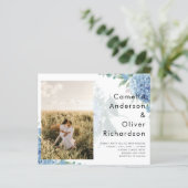 Modernes Blue Hydrangea FOTO Hochzeit Einladung (Stehend Vorderseite)