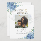 Modernes Blue Hydrangea Hochzeiteinladung QR Code Einladung (Vorne/Hinten)