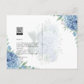 Modernes Blue Hydrangea Hochzeiteinladung QR Code Postkarte (Rückseite)