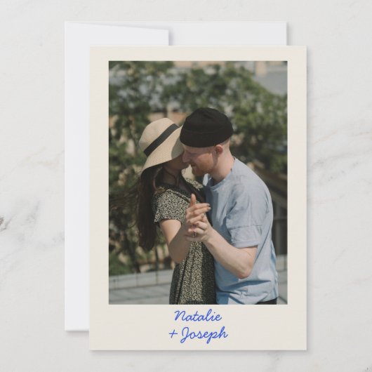 Modernes Blue Retro Fun Whimsical Foto Hochzeit Einladung (Rückseite)