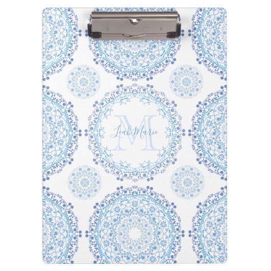 Modernes Blue Trendy Chic Mandala Mit Monogramm Klemmbrett (Vorderseite)