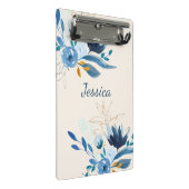 Modernes Blue Watercolor Florals Personalisierter Mini Klemmbrett (Schrägansicht)
