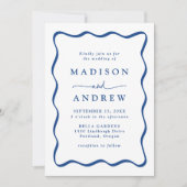 Modernes Blue Wavy Frame Foto Hochzeit Einladung (Vorderseite)