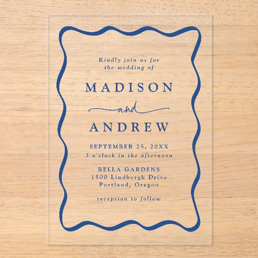 Modernes Blue Wavy Frame Wedding Acryleinladungen (Vorderseite)