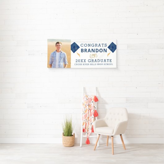 Modernes Blue White GLÜCKWUNSCHS GRADUATE Foto Banner (Insitu)
