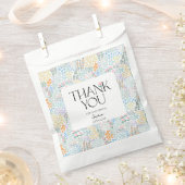 Modernes, blumenfarbenes Baby in der Blütendusche Geschenktütchen (Ausgeschnitten)