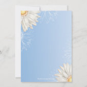 Modernes, blumenhellblaues Daisy-Brautparty Einladung (Rückseite)