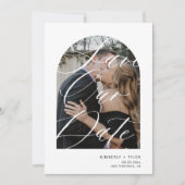 Modernes Bogen-Skript Foto QR CODE Hochzeit Save The Date (Vorderseite)