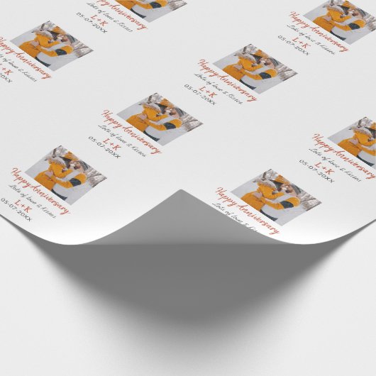 Modernes boho Happy Jubiläum Namensdatum orange hi Geschenkpapier (Ecke)