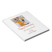 Modernes boho Happy Jubiläum Namensdatum orange hi Notizblock (angewinkelt)