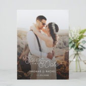 Modernes Boho-Kalligrafie-Foto Save the Date (Stehend Vorderseite)