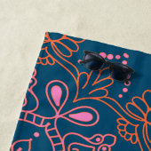 Modernes Boho Mandala Medallion in Aquamarin Perso Strandtuch (Beispiel)