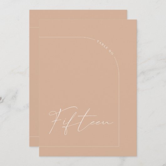 Modernes Boho Tan Arch Table Fünfzehn Tischnummer (Vorne/Hinten)