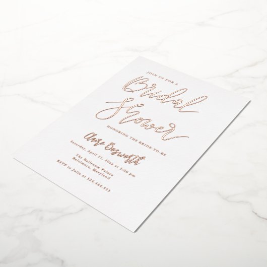 Modernes Brautparty Script Elegant Folieneinladung (Gedreht)