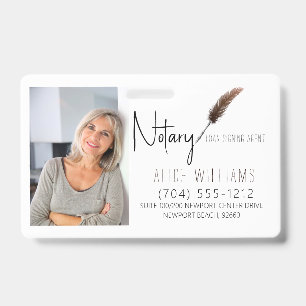 Modernes Brown & White Notary Foto Business Ausweis
