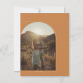 Modernes Brunt Orange Arch Foto Save the Date (Rückseite)