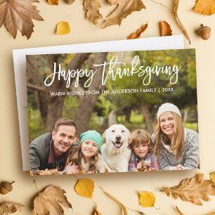 Modernes Brush Script Erntedank Family Foto Feiertagskarte