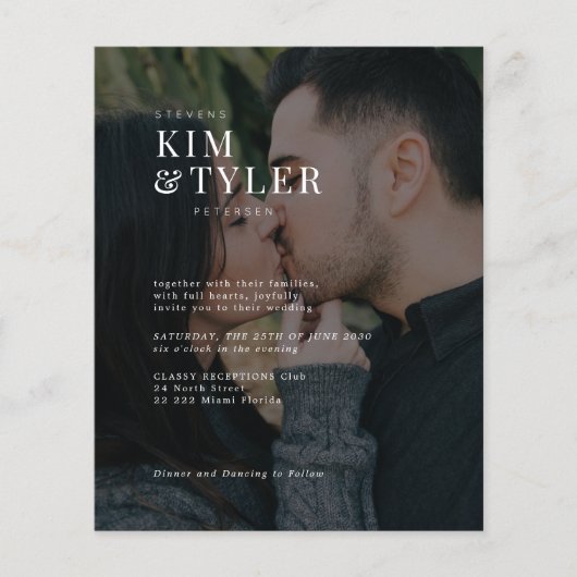 Modernes Budget Foto QR Code Hochzeitseinladung Flyer (Vorne)