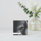 Modernes Business Logo-Salon Fotograf Foto Quadratische Visitenkarte (Stehend Vorderseite)