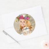 Modernes Calligrafy Ink Script Graduate Foto Runder Aufkleber (Umschlag)