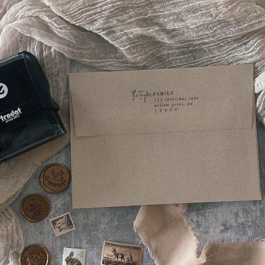 Modernes Chic Family Holiday Card Umschlag Permastempel