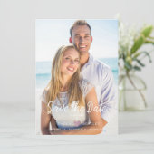 Modernes Chic Lilac Heart Foto Couple Wedding (Stehend Vorderseite)