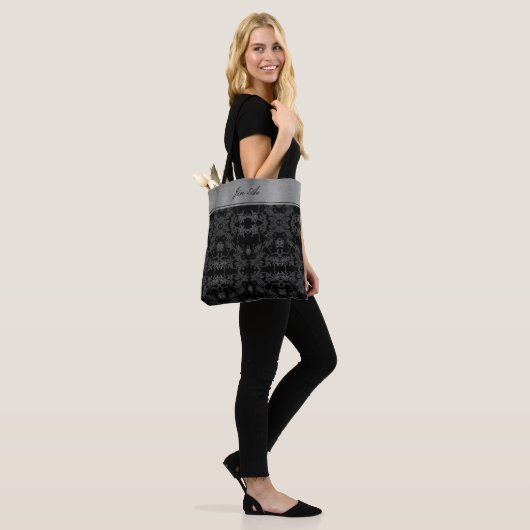 Modernes Chic-Muster Tasche (Am Model)