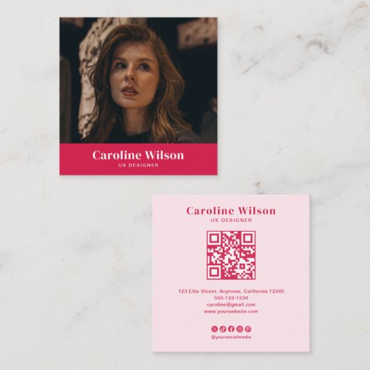 Modernes Chic Red QR Code Foto Girly Quadratische Visitenkarte (Vorne/Hinten)