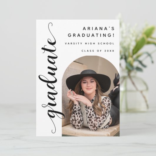 Modernes Chic Script Abschluss Open House Ankündigung (Stehend Vorderseite)